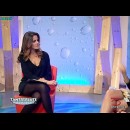 con un ospite femminile