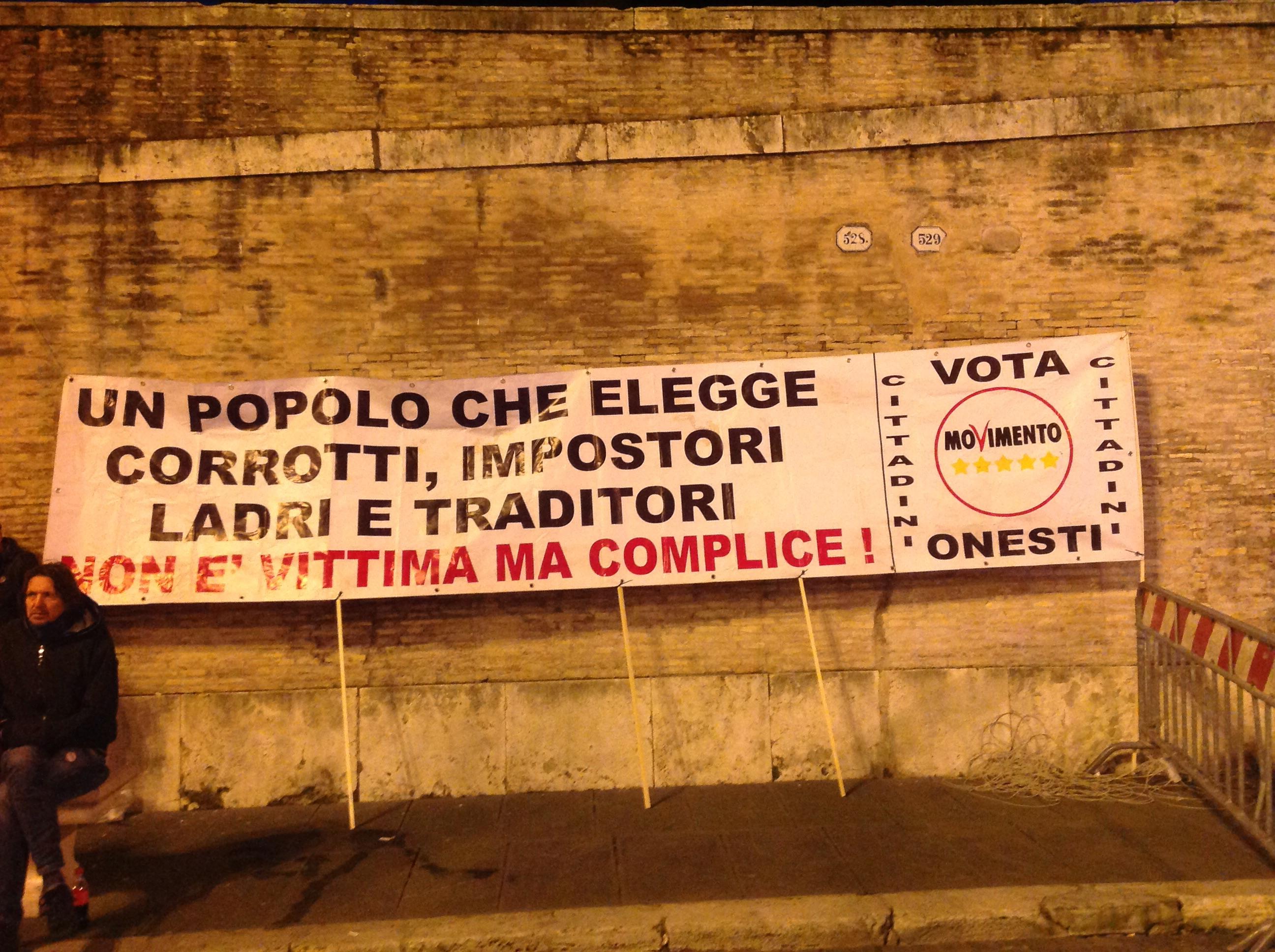 un popolo che elegge corrotti, impostori ladri e traditori non è vittima ma complice
