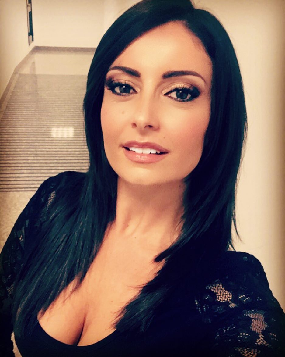 per i corridoi - Monica Bertini