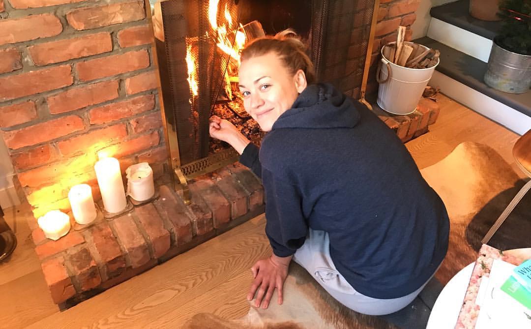 Yvonne Strahovski l’attrice che interpreta Sarah Walker