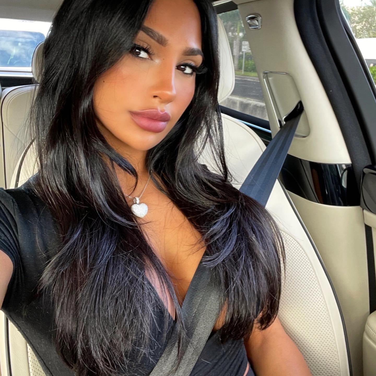 Che donna ... la bellezza latina non si batte - N.° 1