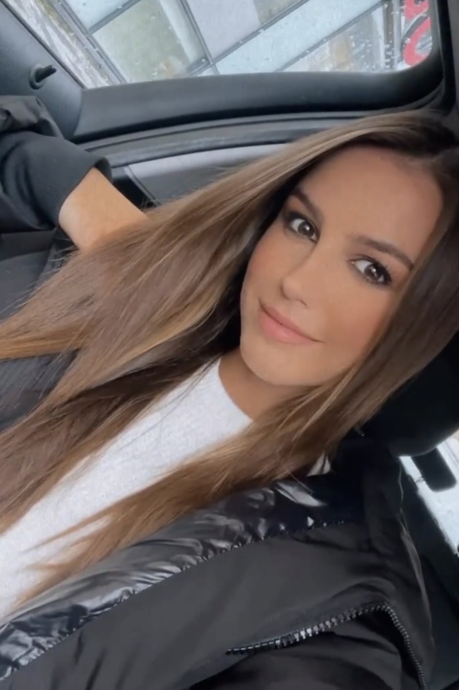 Angie wonderful girl - N.° 12