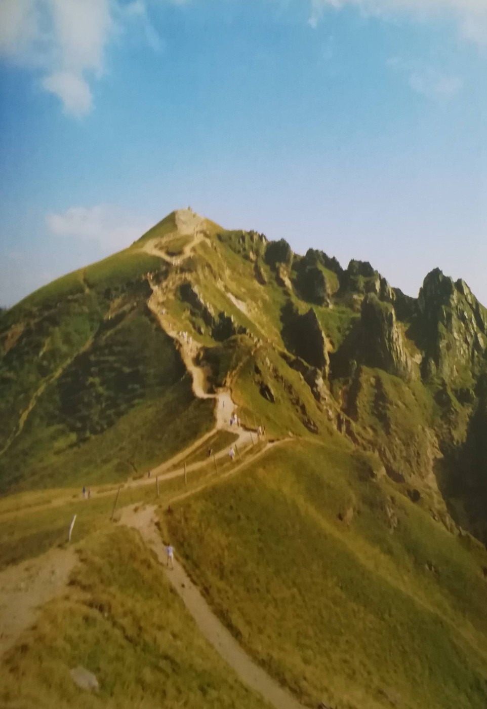 Puy de Dome: Il più famoso dei vulcani estinti dell’alvernia 