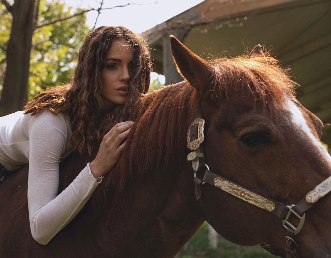 Un giro a cavallo - Alice Brivio