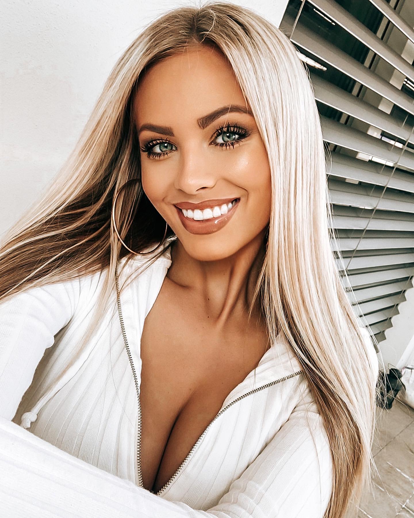Anet Mlčáková - N.° 18