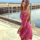 Daria immersa nel paesaggio