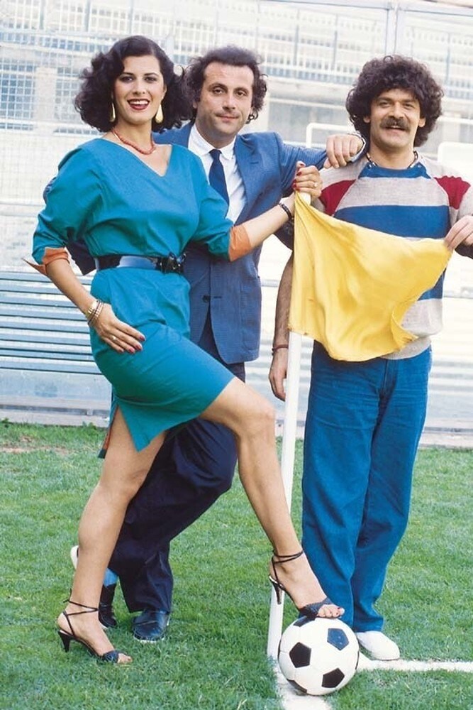 Gigi e Andrea con la moglie del presidente cornuto