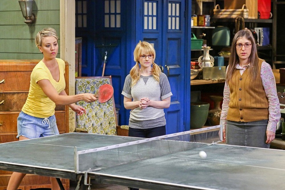 Penny è proprio scarsa a ping pong