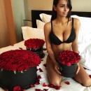 tante rose rosse. Chi te le ha mandate?
