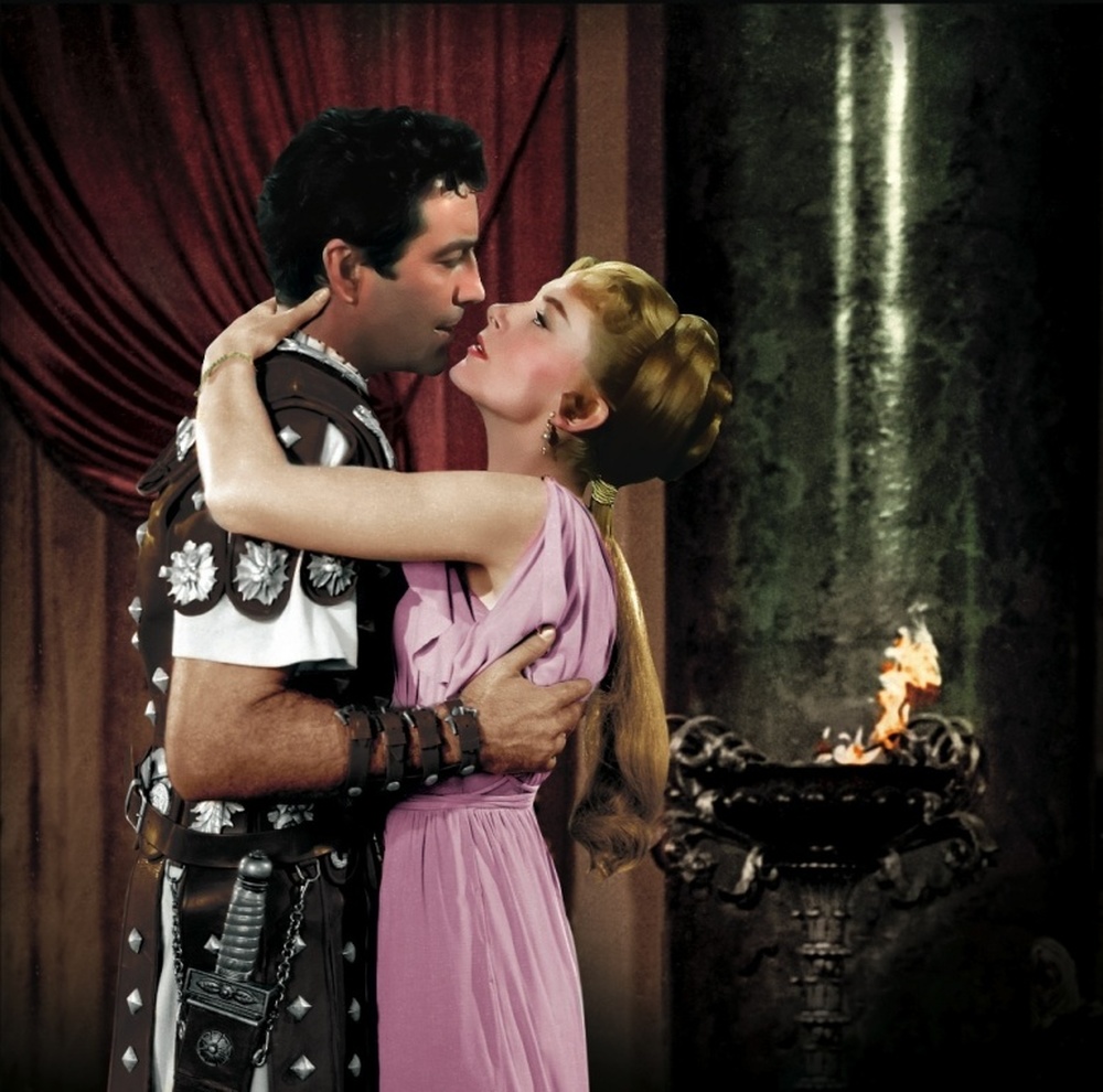 Marco Vinicio e Licia abbracciati in quo vadis