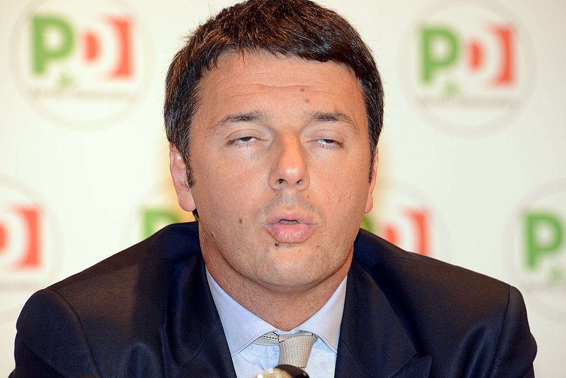 la faccia da allampanato di Matteo Renzi