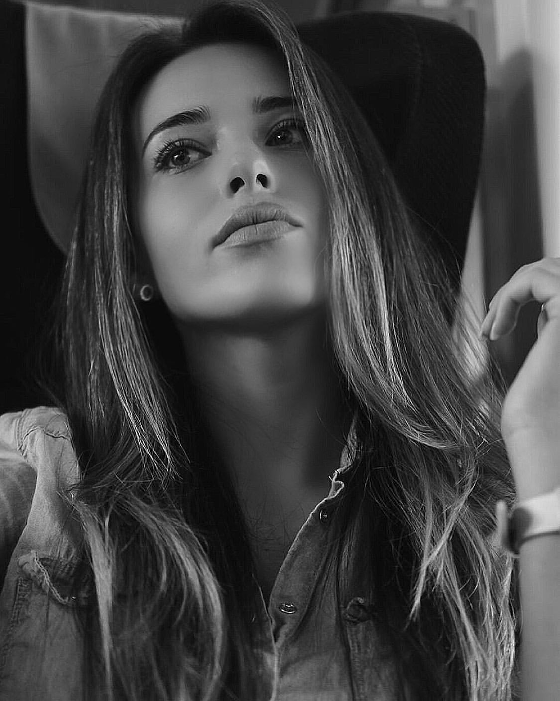 le ragazze fanno perdere la testa - N.° 17