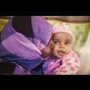 SOMALIA: Hoda, 6 mesi, guarita dalla malnutrizione grazie alle cure ricevute da Save the Children