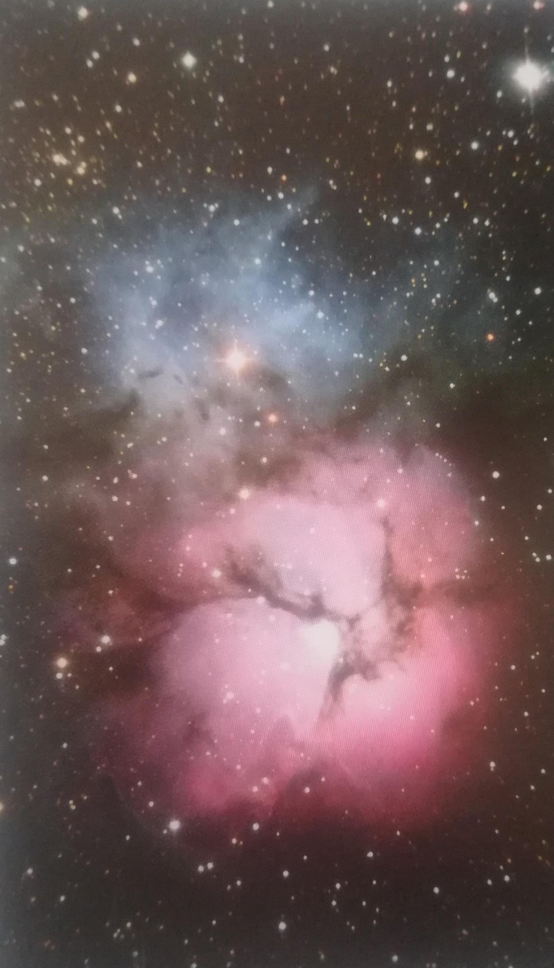 Nebulosa M20,o nebulosa Trifida