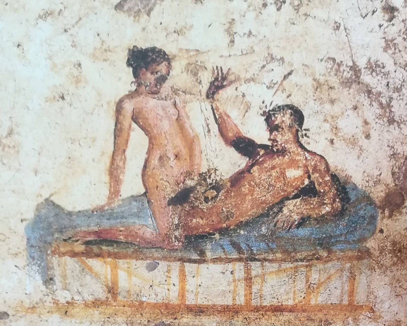 la ragazza sta facendo qualcosa che allarma il suo partner